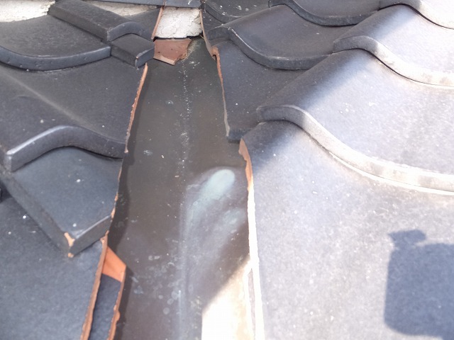 谷板金の交換工事をご提案